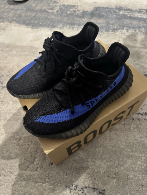 Yeezy Boost 350 V2 'Dazzling Blue - UK 11